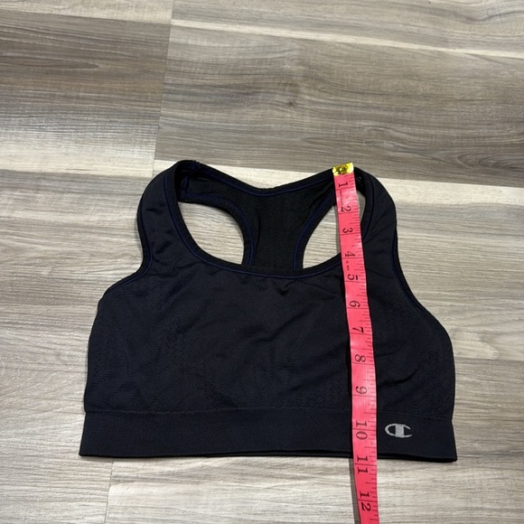 Champion Women's Black Racerback Sports Bra size medium - Picture 5 of 7